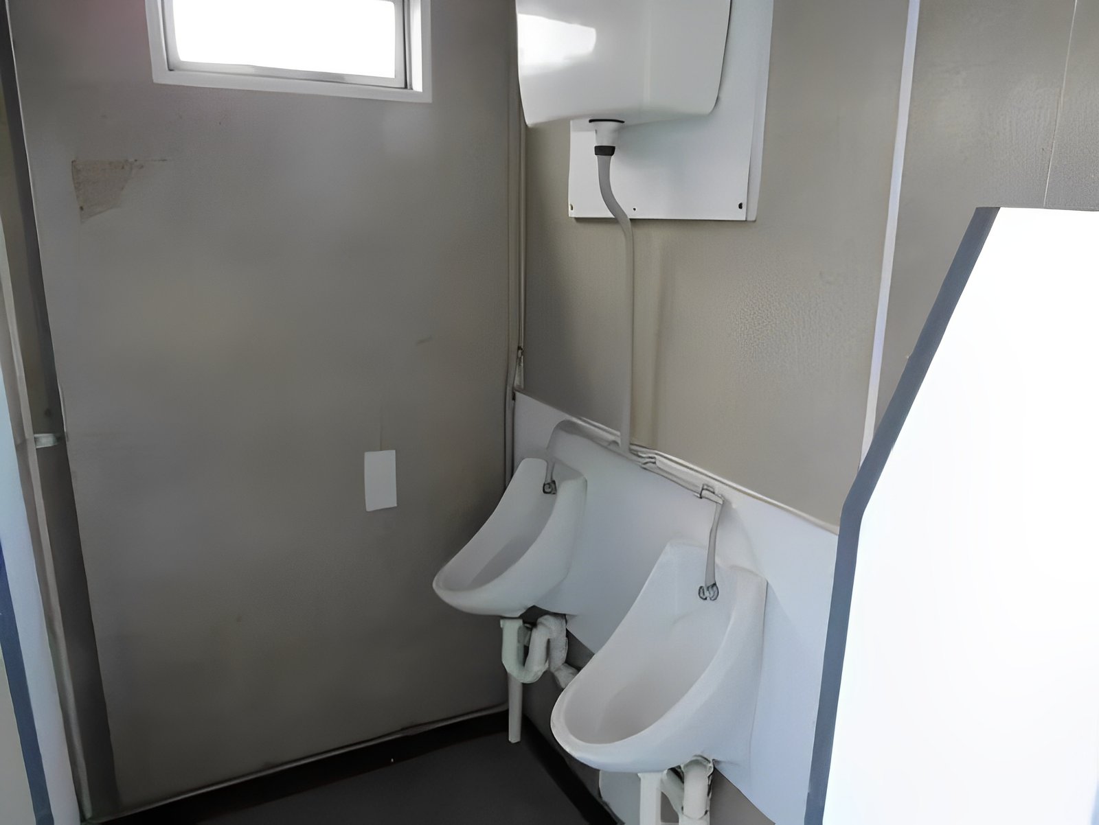 12ft x 9ft 2+1 Portable Toilet Block - Image 6